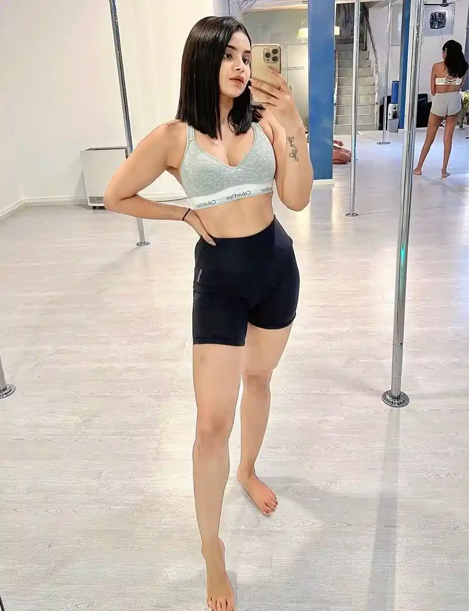 Parul Dhawan